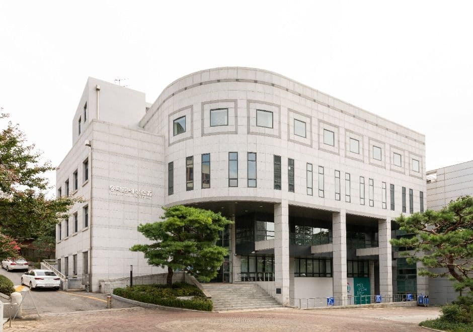 Dongduk Women's University Museum in Seoul
