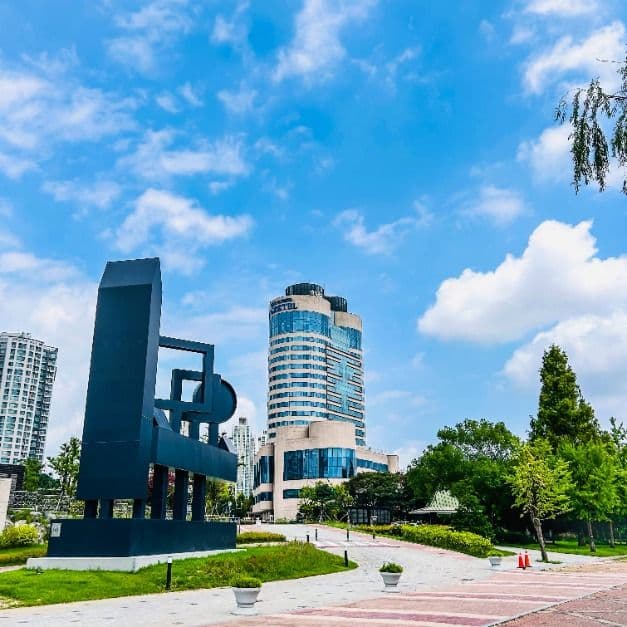 Seoul Olympic Parktel in Seoul